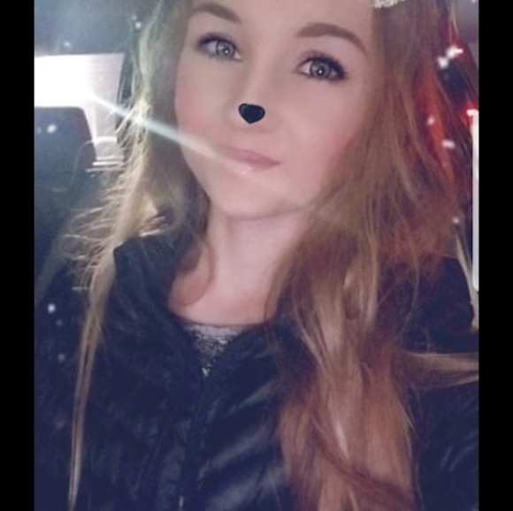 Profile Picture of Rebekah Schurr (@beka901) on Poshmark