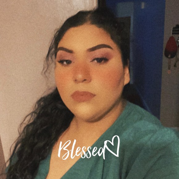 Profile Picture of Ruby Aleman (@rubygutierrez16) on Poshmark