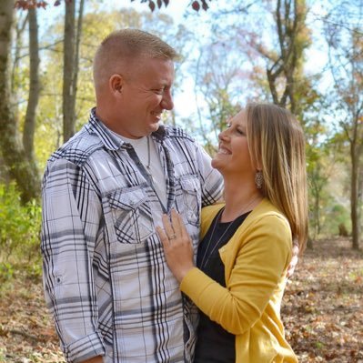 Profile Picture of Jill & Brad Lilly (@JillBradLilly20) on Twitter