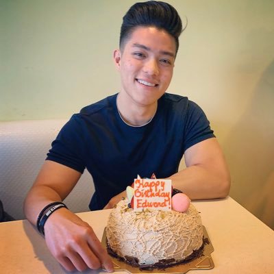 Profile Picture of Edward Phan (@EggwardPK) on Twitter
