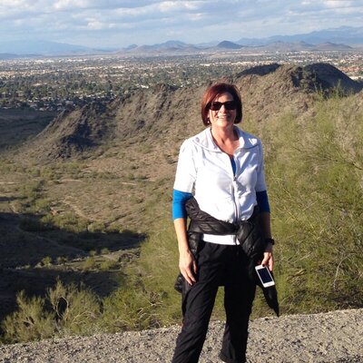 Profile Picture of Jo Evans (@joevans0412) on Twitter