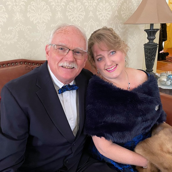 Profile Picture of Mari-jo Crow (@mmcrow2897) on Poshmark