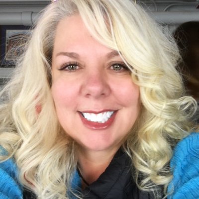 Profile Picture of Paula Gieseke (@paulagee27) on Twitter