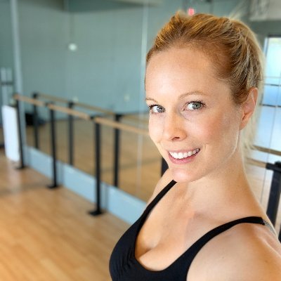 Profile Picture of Laurel Carroll (@lalalaurel28) on Twitter