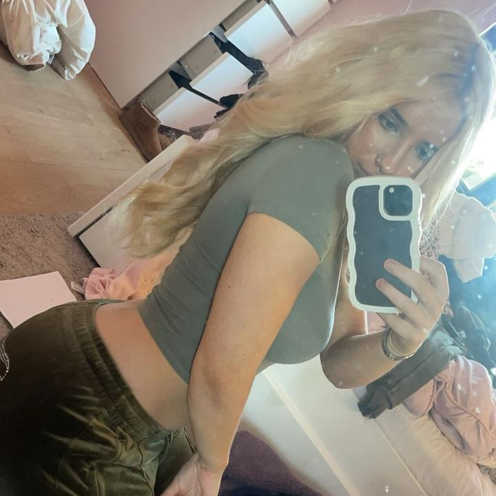 Profile Picture of amy (@amymackintossh) on Tiktok