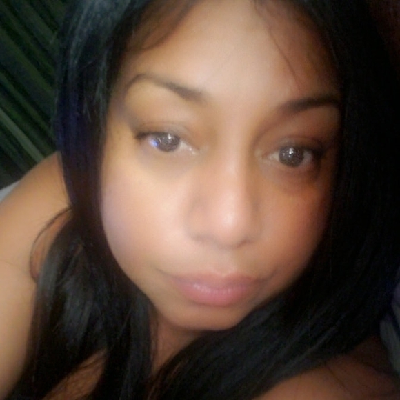 Jeannette gianni Garcia - Poshmark Profile Picture of Jeannette gianni Garcia (@negrabella305) on Poshmark