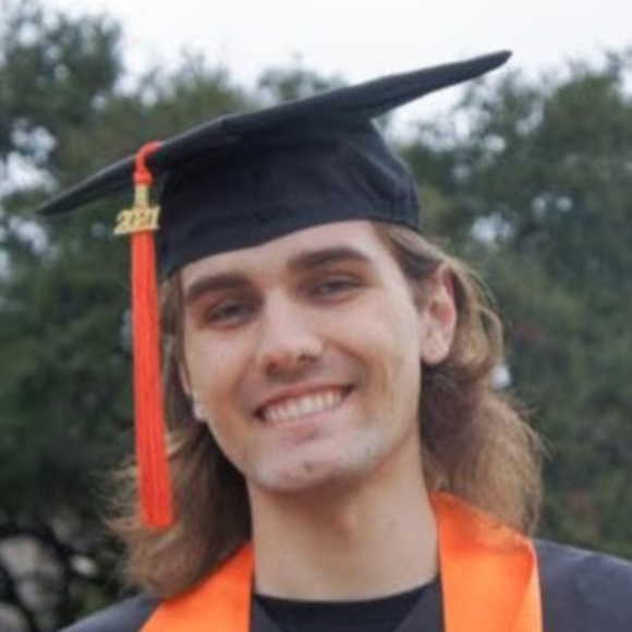 Profile Picture of Grant Ross (@grantross360) on Poshmark