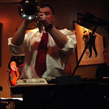 Profile Picture of Joe Gross (@JoeGrossJazz) on Twitter