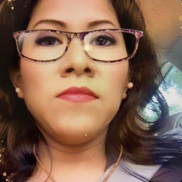 Profile Picture of Gregoria Castillo (@grego1975) on Poshmark