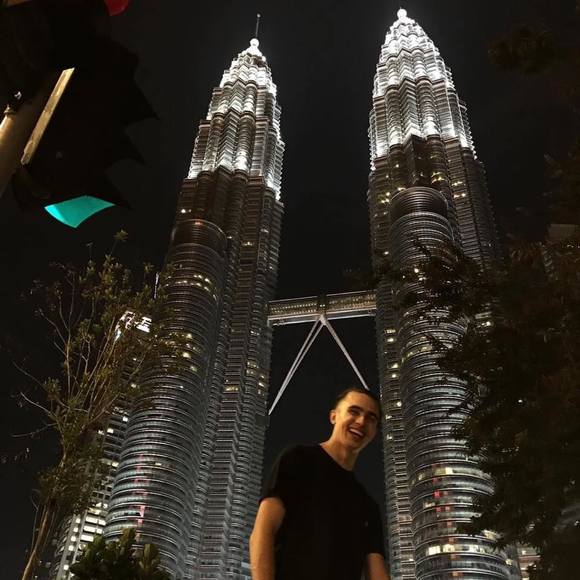 Profile Picture of Brandon Cantile (@bcantile) on Poshmark