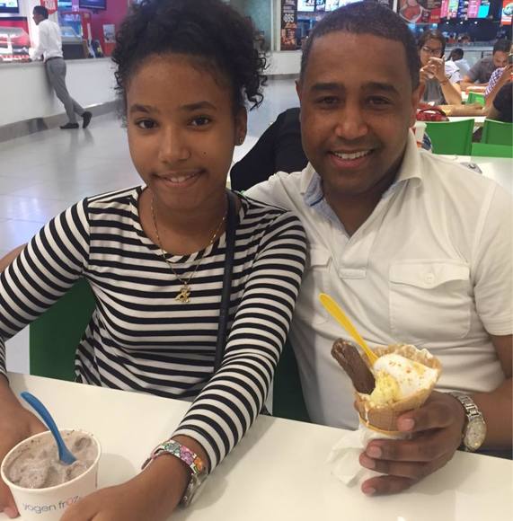 Profile Picture of Victor Pimentel (@victorpimentel) on Poshmark