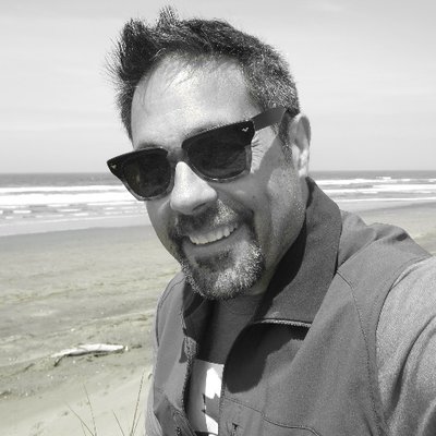 Profile Picture of Jeffrey Barker (@Nicerjeff) on Twitter