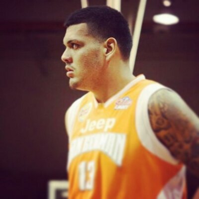 Profile Picture of Owen Perez (@OwenPerez92) on Twitter