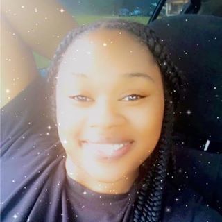 Profile Picture of Lee Black (@liyah.russell.52) on Facebook
