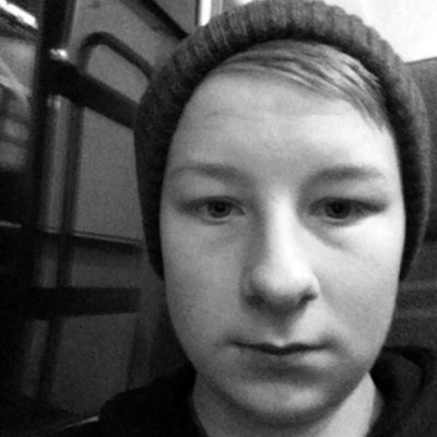 Profile Picture of Zac Holmes (@zacholmes06) on Twitter