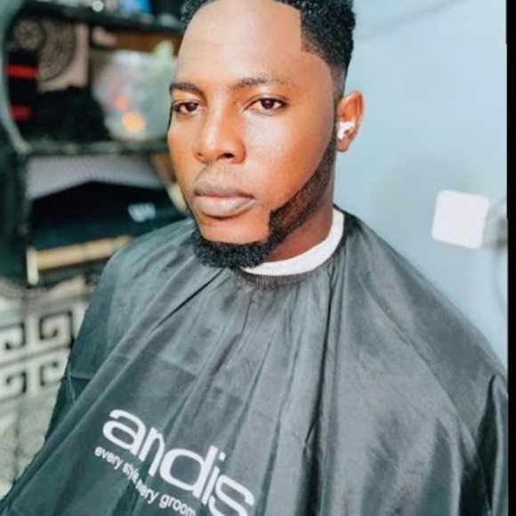 Profile Picture of Umar Abdul rashid (@umar2) on Poshmark