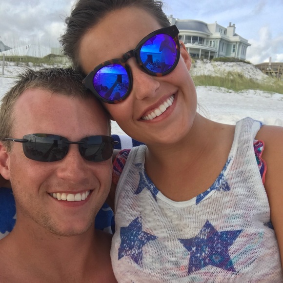 Profile Picture of Harrison Godwin (@nhg0002) on Poshmark