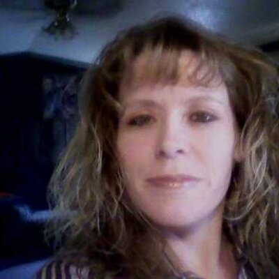 Profile Picture of Caralee Case (@hottmamma74) on Twitter