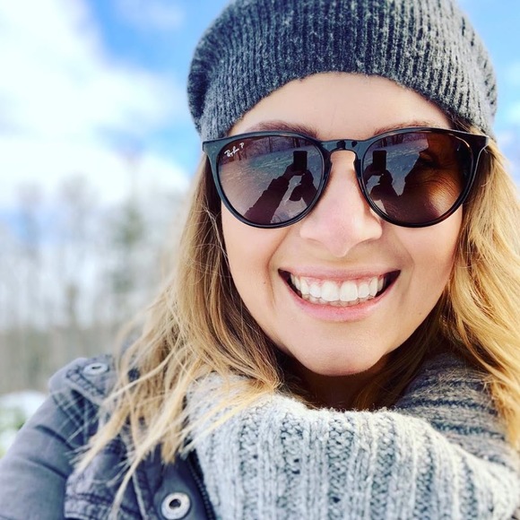 Profile Picture of Rachael Heikkinen (@rheikkinen) on Poshmark