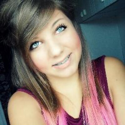 Profile Picture of Chloe Maria Sanders (@ChloeMariaSande) on Twitter