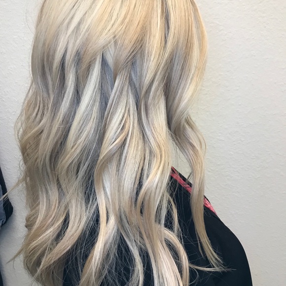 Profile Picture of Michele Gierisch (@michelegierisch) on Poshmark