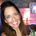 Profile Picture of Robin Hannis Olshavsky (@robin.olshavsky) on Instagram