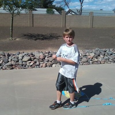 Profile Picture of Maureen Reid (@maureenreid09) on Twitter
