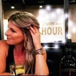 Profile Picture of Roxanne Martin (@reddeereats) on Instagram