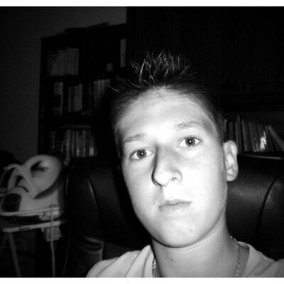 Profile Picture of Arthur Ray (@ArthurRaymond39) on Twitter