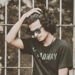 Profile Picture of 🌟  ＪＯＳＨＵＡ ＪＯＨＮＹ   👽 (@__awakened_soul) on Instagram