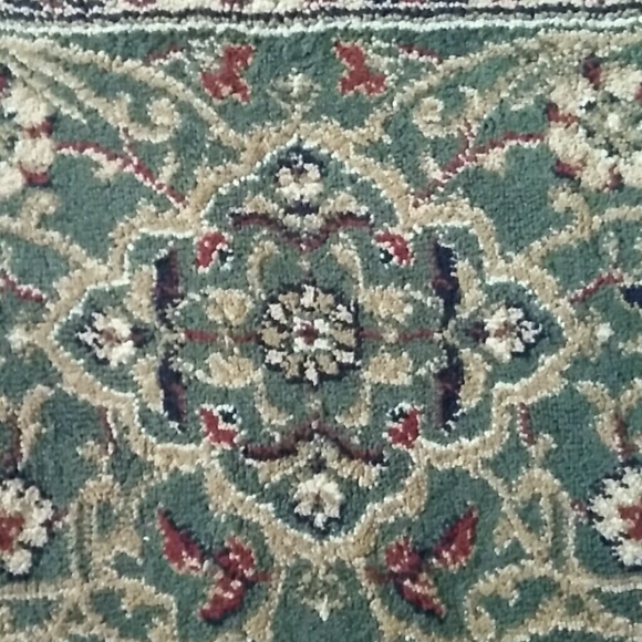 Profile Picture of Soriaya Zulali (@soriayazulali89) on Poshmark