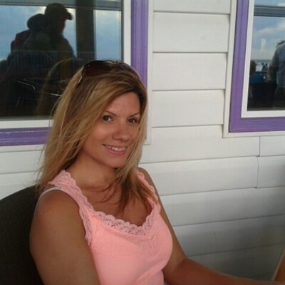 Profile Picture of Lori Spink Lavely (@delhommefan) on Twitter