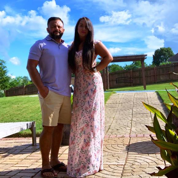 Profile Picture of Melanae Lanford (@hawaiianstar21) on Poshmark