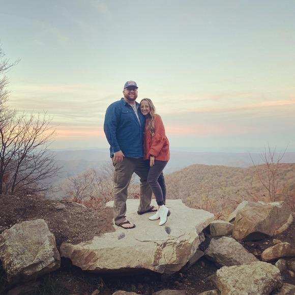 Profile Picture of Hayden Holtsclaw (@haydenholtsclaw) on Poshmark