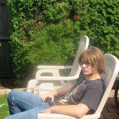 Profile Picture of Jay Rideout (@jrock322) on Twitter