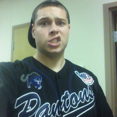 Profile Picture of Justin Parenteau (@KonKonKaisong) on Twitter