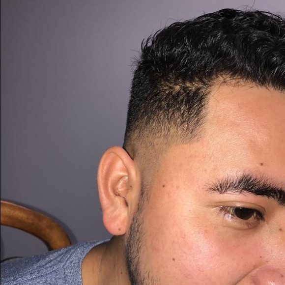 Profile Picture of Humberto Lucio (@humbertol63) on Poshmark