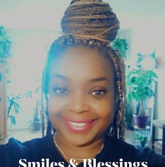 Profile Picture of Dorcas Speed (@8172645147) on Poshmark