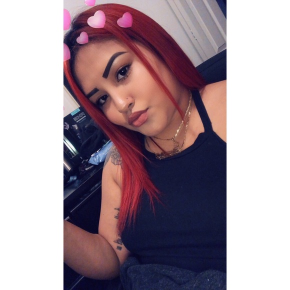 Profile Picture of Jennifer Romero (@jenni1k) on Poshmark