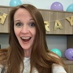 Profile Picture of Lisa Pimental Lewis (@lisamaelewis) on Instagram