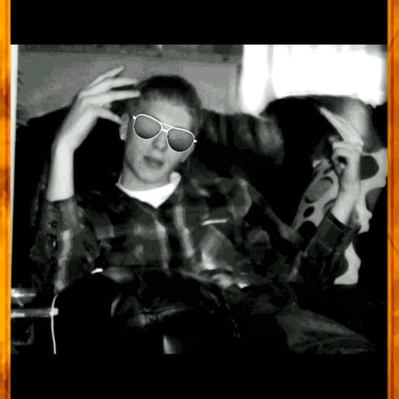 Profile Picture of Jordan Rissot (@pimpin8nteazy2) on Poshmark