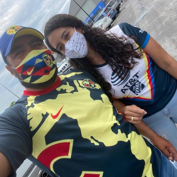 Profile Picture of Heraclio Agis (@heraagis) on Poshmark