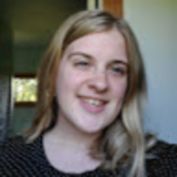 Profile Picture of Macy Richardson (@macypratt49) on Poshmark