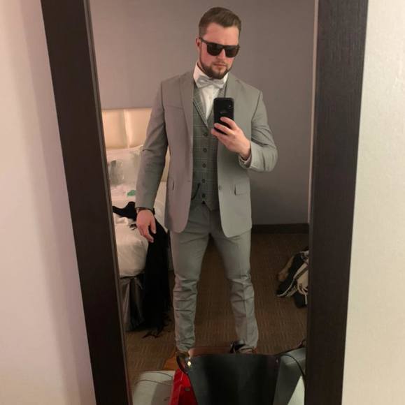 Profile Picture of Trevor Griffiths (@trevorgriffiths) on Poshmark