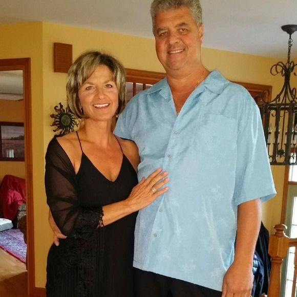 Profile Picture of Tamara Coppeletti (@tcoppeletti) on Poshmark