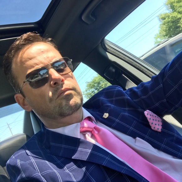 Profile Picture of Michael Cuozzi (@hdwking) on Poshmark