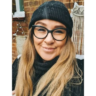 Profile Picture of Claire Peters (@clairepeters) on Twitter