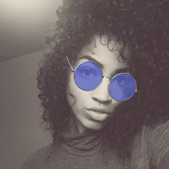Profile Picture of Cierra Heckard (@cierra_heckard) on Poshmark