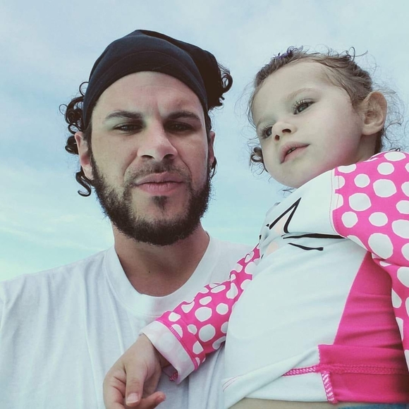 Profile Picture of Josh Lynch (@allwhytebricks) on Poshmark