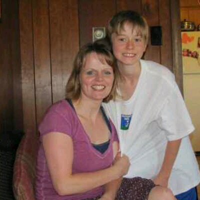 Profile Picture of Mandy Fink (@MandyLFink) on Twitter